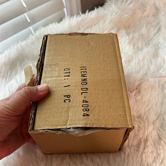 VW ceramic planters. Two with order blue pink, new inbox, hippie love, peace.‎ - Picture 5 of 5